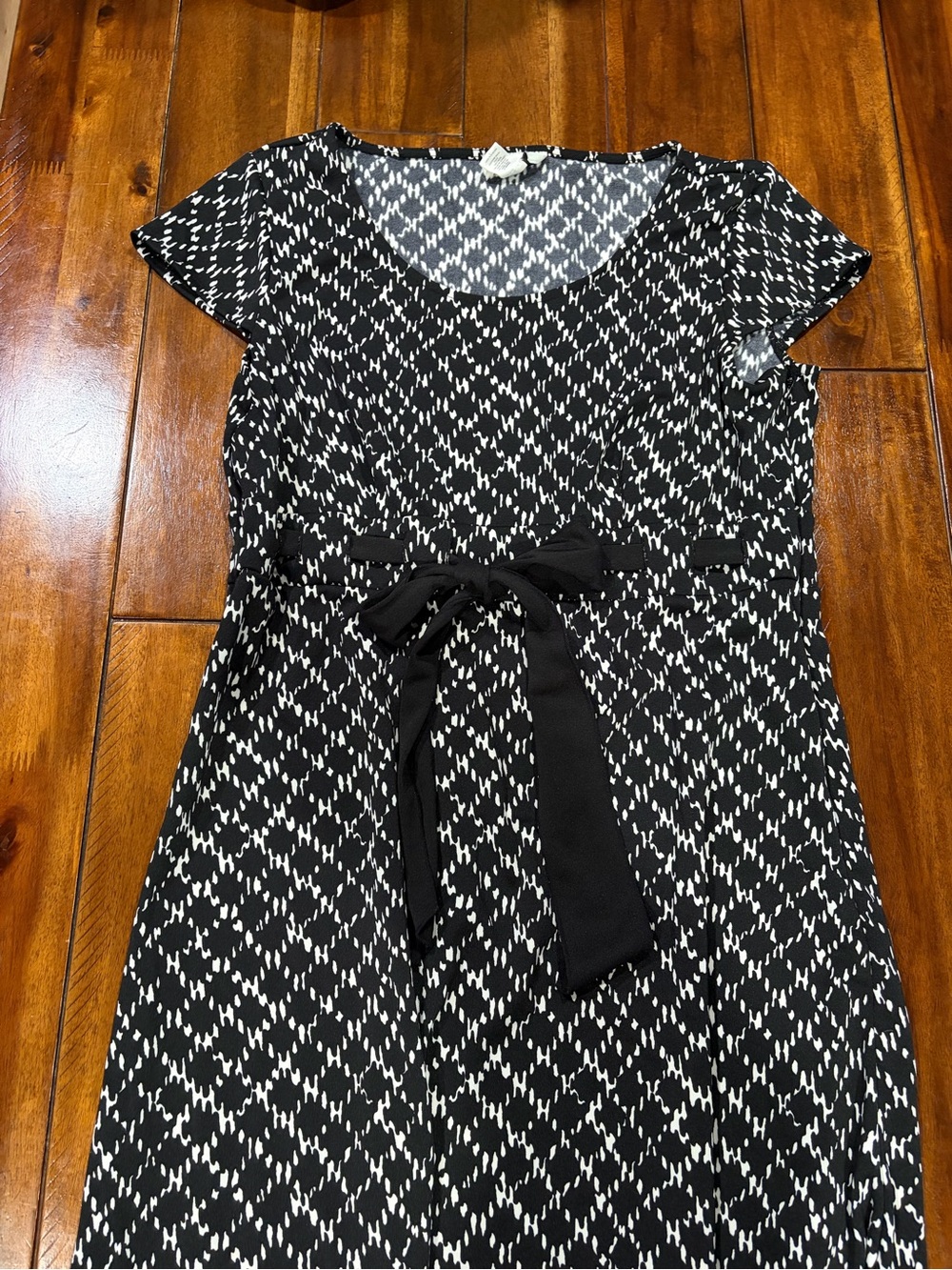 LOFT Black and White-Style Dress